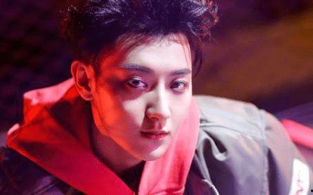 黄子韬也在吃瓜直播吗视频,揭秘娱乐圈幕后故事